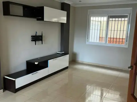 Casa en calle C. Rafael Aguilar Acevedo