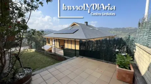 Chalet en calle Barrio Brazomar, nº 71