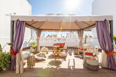 Casa en calle de Mateo Alemán