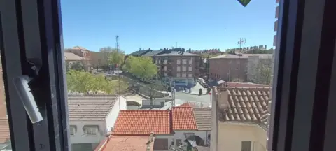 Ático en calle del Ebro, 25