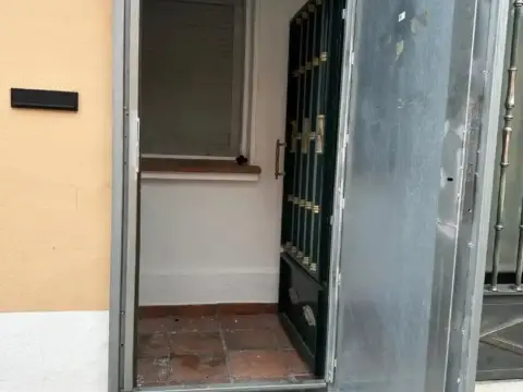 Casa adosada en calle de Rueda, 4