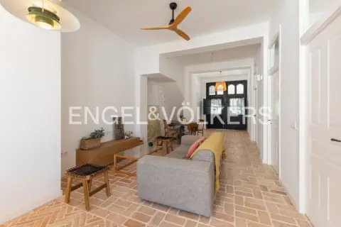 Casa en Plaza Sequera