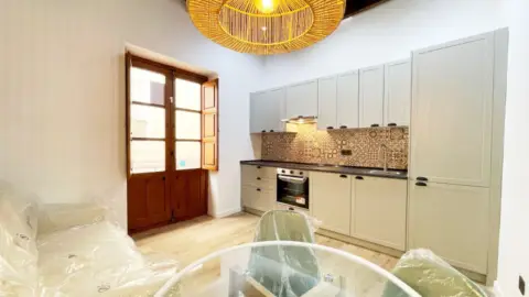 Piso en calle Andrés Pérez, 4