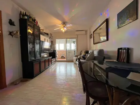 Apartamento en calle Río Oria