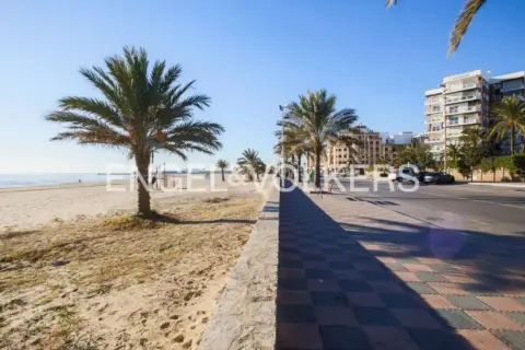 Piso en Avinguda Nou d'Octubre-Port de Sagunt