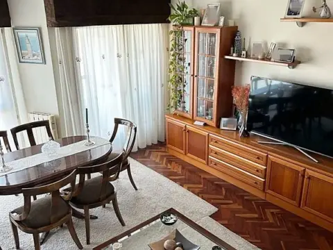 Piso en Labañou-Os Rosales