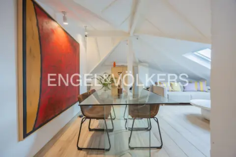 Ático en calle Labayru