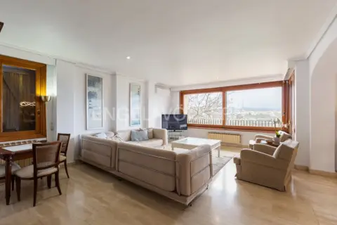 Casa en Paraíso-Los Almendros