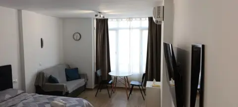 Estudio en Avenida de Isabel Manoja