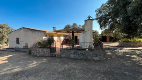 Chalet en Urbanización Hoyas, 124