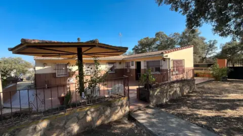 Chalet en Urbanización Hoyas, 124