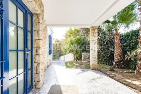 Casa en Vallpineda-Santa Bàrbara