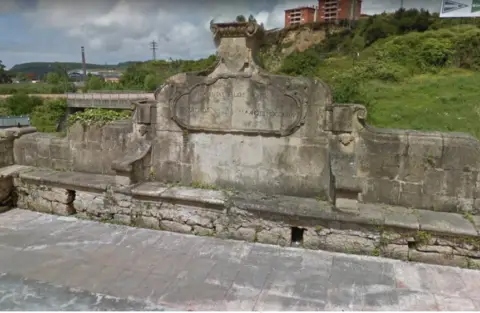 Terreno en Avenida de Oviedo, 11