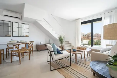Casa pareada en Cala Anguila-Cala Mendia