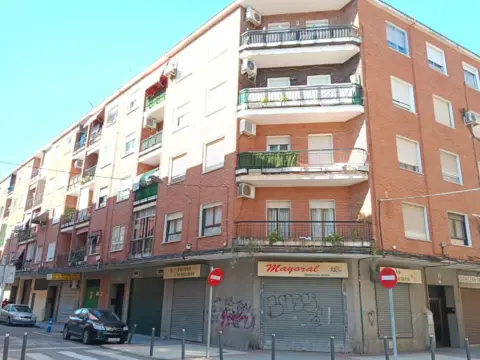 Piso en calle de Santa Teresa de Jesús