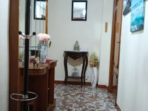 Piso en calle de Santa Teresa de Jesús