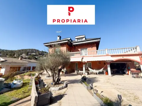 Chalet en Corbera de Llobregat