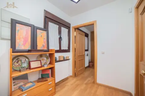 Casa pareada en calle de Juan de Villanueva