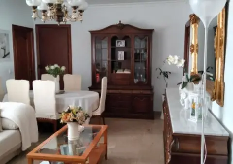 Piso en Barrio Peral-San Félix