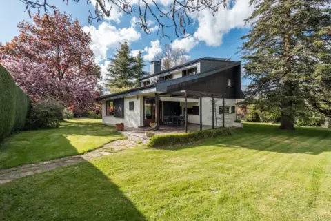 Chalet en Avenida de Santa Teresa