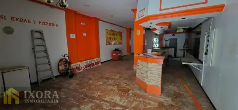 Local comercial en calle del Cid Campeador