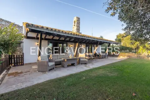 Casa rústica en La Puebla del Río