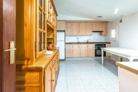 Casa adosada en Centre-Can Mariner