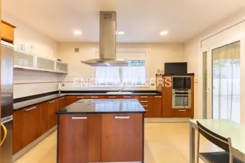 Casa en Vallgorguina