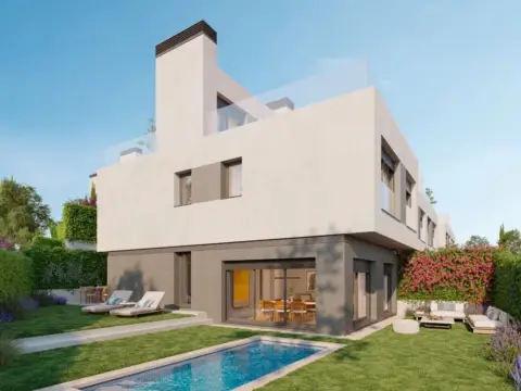 Chalet en Avenida de Cerro de la Curia, 1