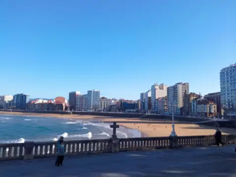 Piso en calle de la Playa