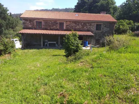 Casa rústica en calle N-A