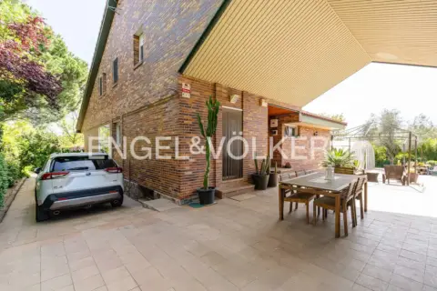 Casa en Zona calle La Canaleja