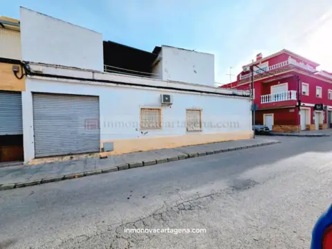 Casa en calle de Venezuela