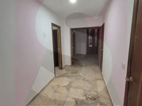 Dúplex en calle de Ramón Albarrán