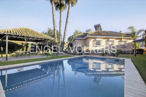 Casa en Entrenúcleos