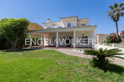 Casa en El Perellonet