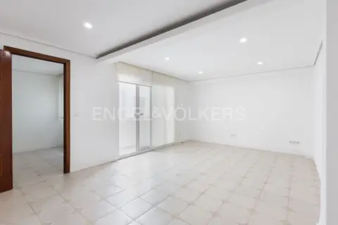 Apartamento en calle Reverendo Miguel Quiles