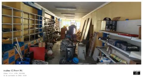 Local comercial en Barañáin - Barañain