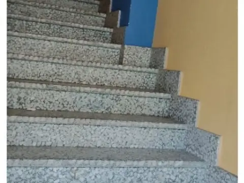 Local comercial en Barañáin - Barañain