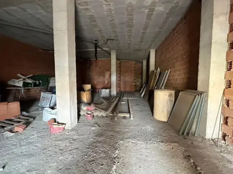 Local comercial en calle de los Naranjos