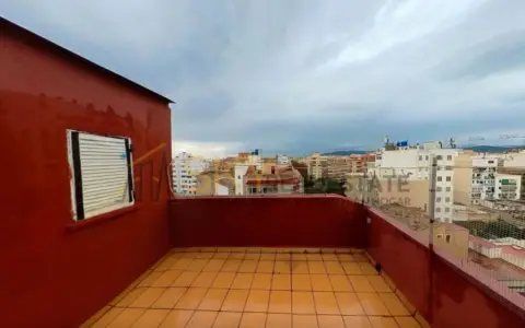 Dúplex en Carrer d'Indalecio Prieto