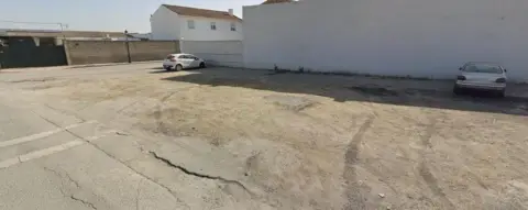 Terreno en calle Cam. Cementerio, nº 18