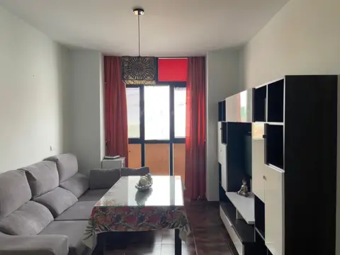 Piso en calle del Llano de la Luz