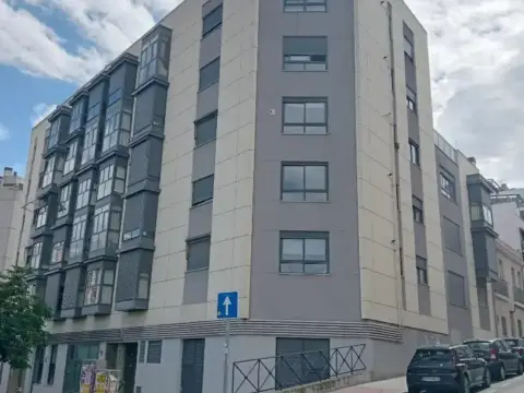 Piso en Avenida de Camilo José Cela, 9