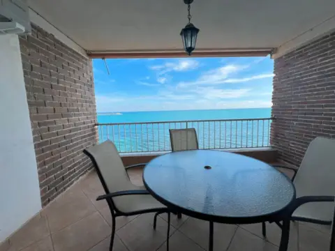 Piso en Avenida de Desiderio Rodríguez, 2