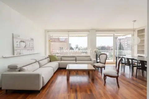 Piso en Les Tres Torres