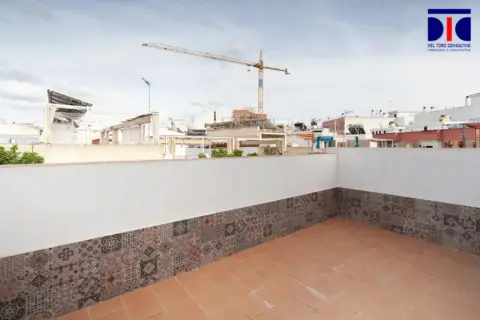 Ático en Barrio León-El Tardón-Blas Infante