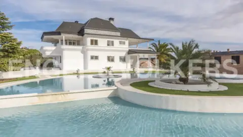 Casa en Club de Golf-Molino de la Hoz