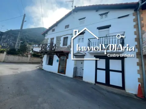 Casa pareada en calle N-634, nº 27