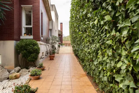 Casa en El Zaudín-Club de Golf